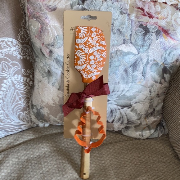 🍁🍪🍁NWT Harvest Collection Large Spatula & Cookie Cutter - Picture 6 of 6